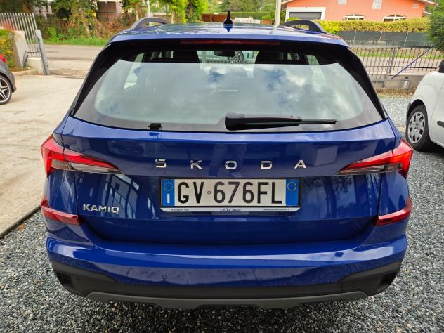 Skoda Kamiq 1.0 TSI Ambition - Foto 9