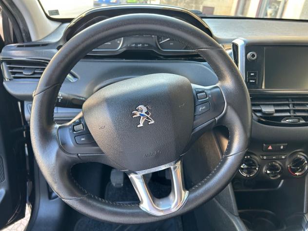 Peugeot 208 BlueHDi 5 porte (ECOBONUS ROTTAMAZIONE) - Foto 6