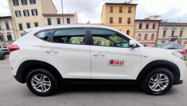 HYUNDAI Tucson 1.7 CRDi Comfort rif. 23501144 - Foto 8