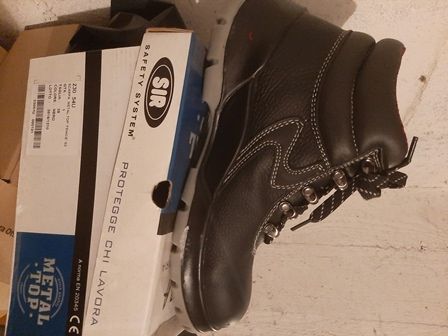 Vendo 7 paia di scarpe anti-infortunistiche - Foto 7