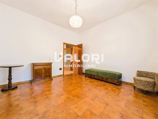 CASA INDIPENDENTE SU 3 LATI CON GIARDINO E CAPANNONE - Foto 15