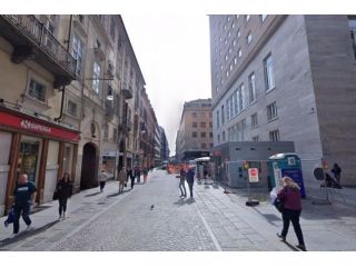 VIA LAGRANGE STANZA SINGOLA CON BAGNO PRIVATO