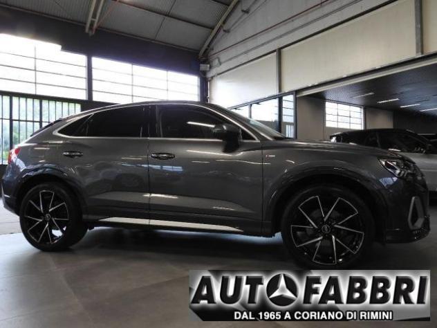 AUDI - Q3 Sportback - Q3 SPB 35 TFSI S tronic S line edition - Foto 7