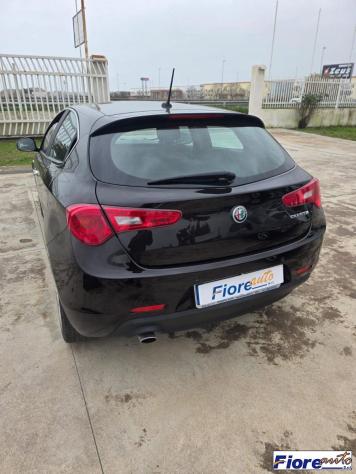 ALFA ROMEO - Giulietta - 1.6 JTDm 120 CV Super - Foto 6