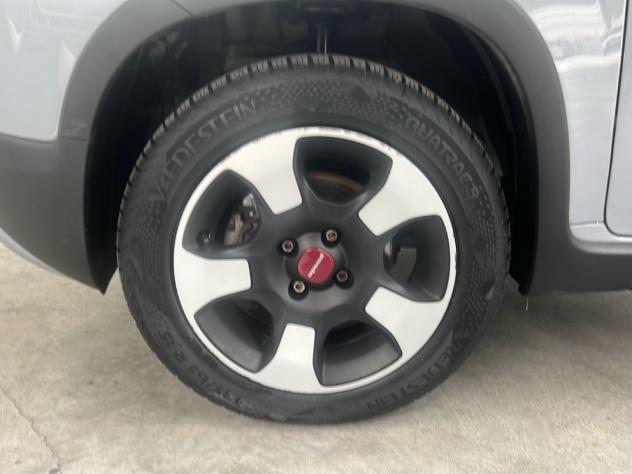 FIAT Panda NEW HYBRID 1.0 CITYCROSS - Foto 10