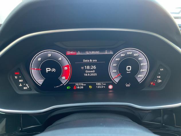 Audi Q3 35 2.0 TDI 150cv S tronic Business Advanced - Foto 9