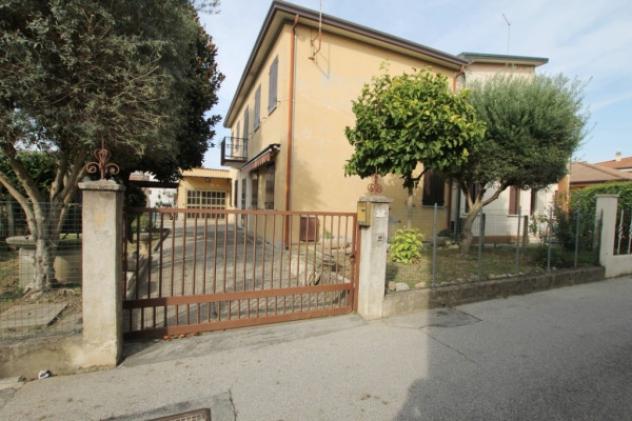 Villa di 212 m² con 5 locali in vendita a Ponte San Nicolò - Foto 3