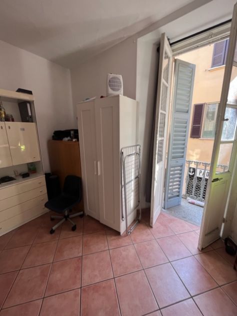 bilocale per studenti centro storico via Volta - Foto 5