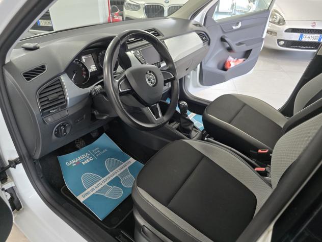 Skoda Fabia 1.4 TDI 90 CV Wagon 2017 km 91000 - Foto 9