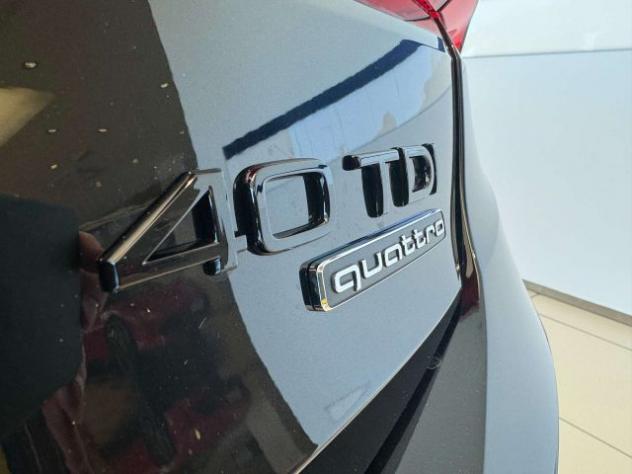 AUDI Q3 SPB 4.0 TDI Quattro S Tronic Sline rif. 23947262 - Foto 4