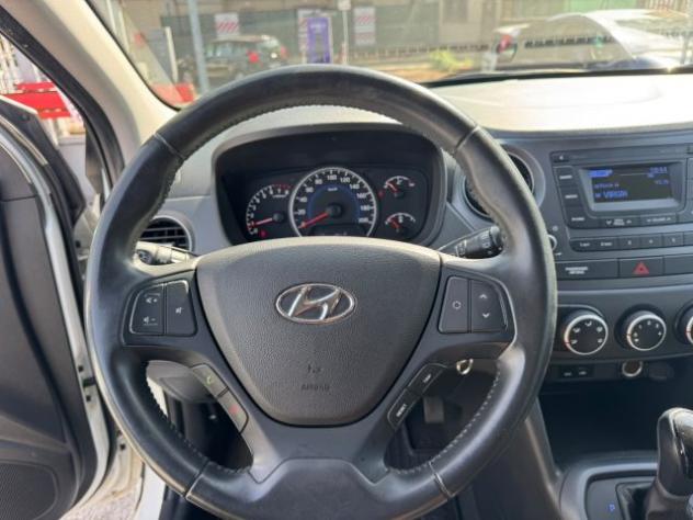 HYUNDAI i10 1.0 12V MPI TECH AUTOMATICA rif. 24157647 - Foto 9