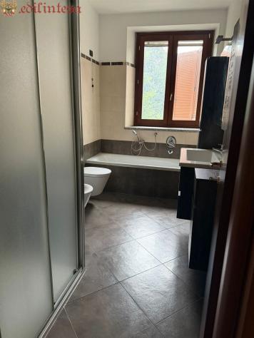 Lesmo trilocale in residence con piscina - Foto 9