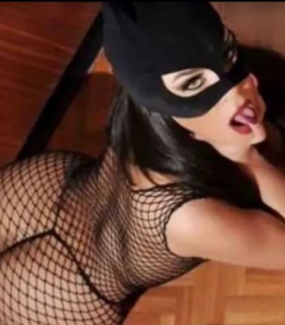 COPPIA ESCORT UOMO ATTIVO E BELLISSIMA TRAN COMPLETA VERSATILE ORA Tel:3713933061