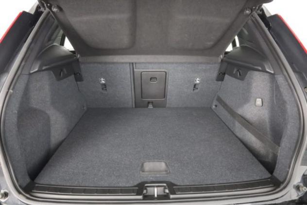 VOLVO XC40 XC40 T4 AWD Geartronic Momentum rif. 23783313 - Foto 6