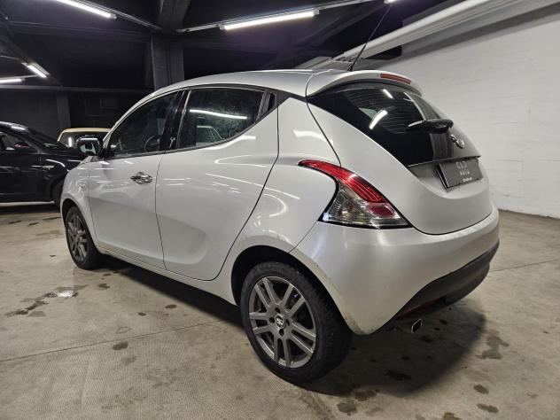 Lancia Ypsilon Ypsilon 1.2 8v Silver 69cv - Foto 6