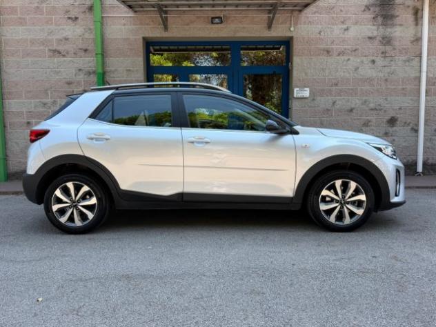 KIA Stonic 1.2 DPI 84CV UNIPROPRIETARIO RETROCAMERA rif. 23996536 - Foto 2