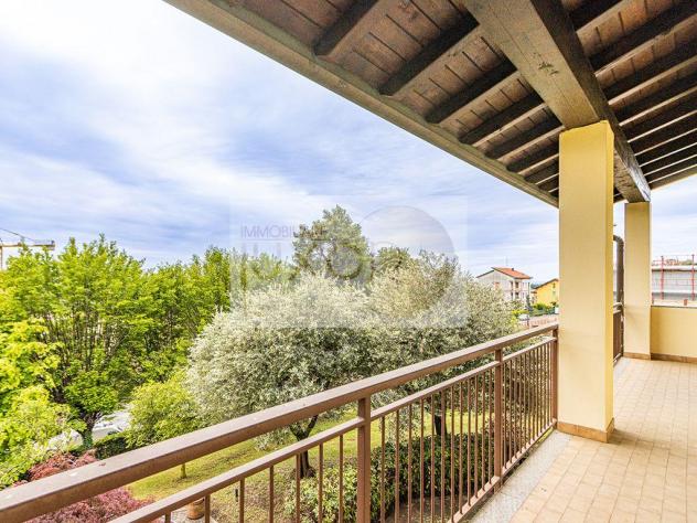Villa per 2 nuclei famigliari a Casatenovo - Foto 18