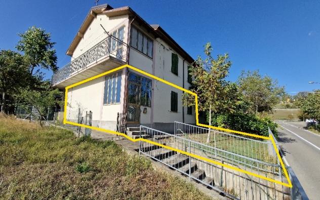 APPARTAMENTO CON GIARDINO - Foto 3