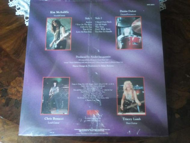 GIRLSCHOOL lp take a bite GWR 20876 NUOVO / Sigillato Stampa 1988 - Foto 2