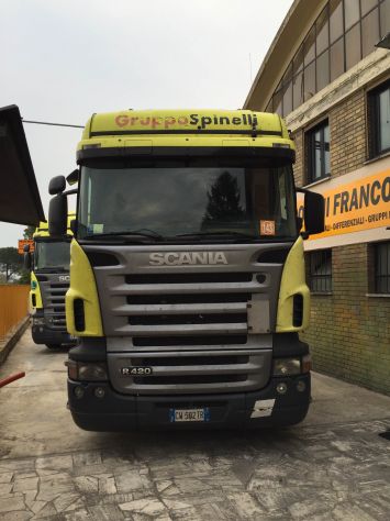 Autocarro SCANIA R420