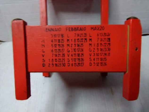GADDGET PUBBLIICITARIO , SEDIOLINA CON CALENDARIO VINTAGE - Foto 3