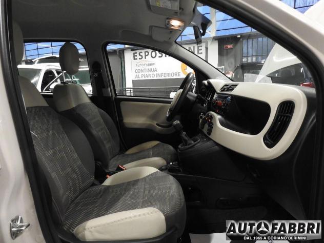 FIAT - New Panda - 1.3 MJT S&S Lounge CROSS PACH - Foto 9