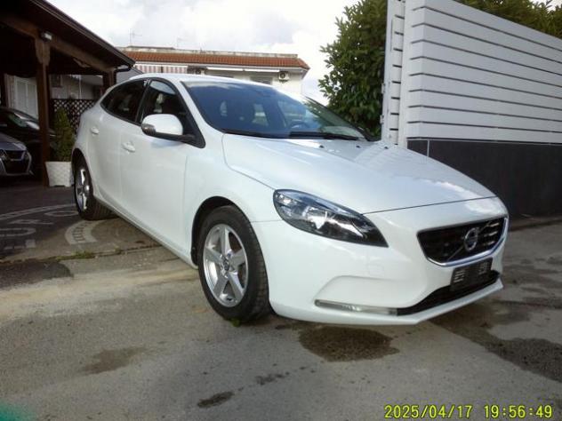 VOLVO V40 D2 rif. 24083050 - Foto 3