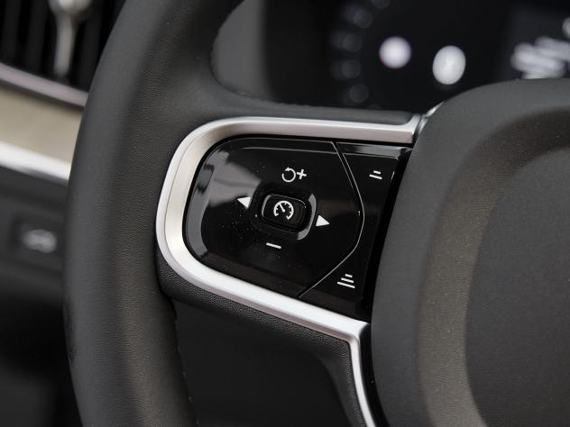 Volvo XC60 B5 AWD automatico Plus Bright - Foto 10