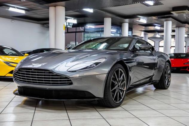 ASTON MARTIN DB11 V12 AMR PACK|BANG&OLUFSEN|360°CAMERA|CARBON PACK rif. 23809568 - Foto 3