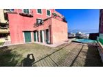Quadrilocale in vendita a Vado Ligure