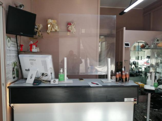 Attività / Licenza di 100 m² in vendita a Carpi