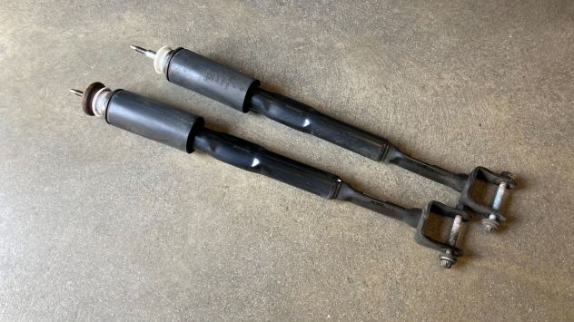 Ammortizzatori posteriori Alfa Romeo Giulietta del 2015 (50523980)