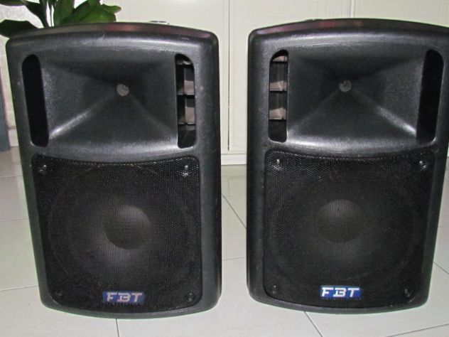 Coppia FBT Maxx 4A La Cassa Amplificata Leggera e Potente - Foto 5