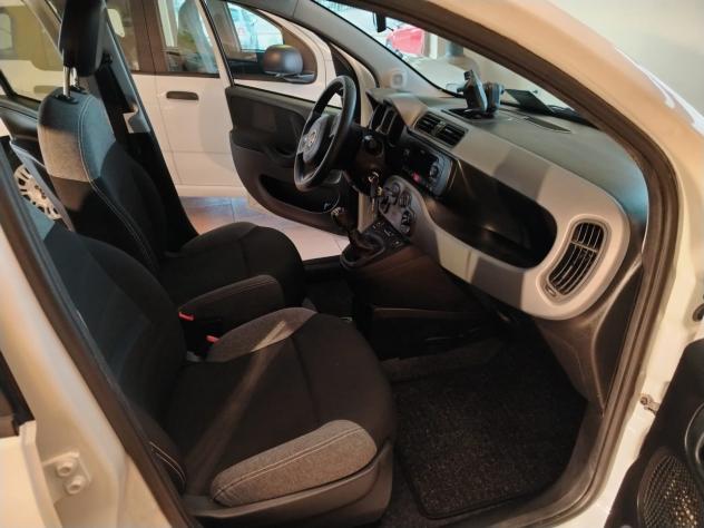 Fiat Panda 1.0 FireFly S&S Hybrid City Life - Foto 5