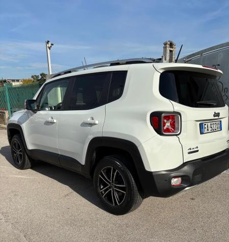 Jeep Renegade 2.0 Mjt 140CV 4WD Active Drive Limited ANNO 2015 - Foto 4