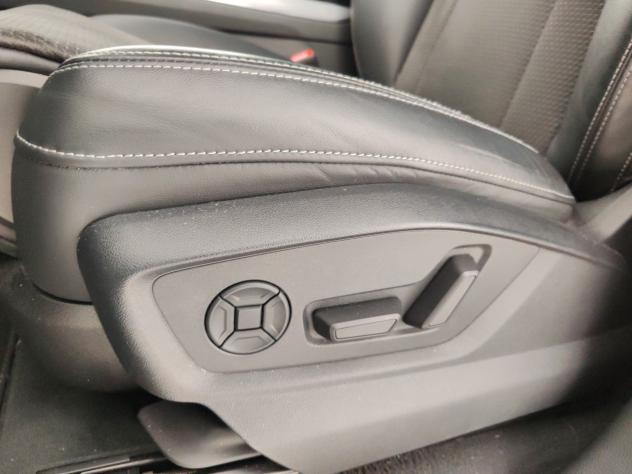 Audi Q8 50 TDI 286cv quattro tiptronic Sport - Foto 9