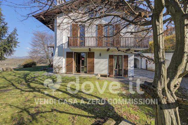 Villa di 475 m² con più di 5 locali e box auto doppio in vendita a Malnate - Foto 5