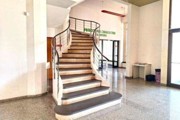 Immobile in asta di 201 m² con più di 5 locali in vendita a Elmas - Foto 17