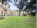 Monza zona ospedale San Gerardo - AFFITTASI ufficio con box