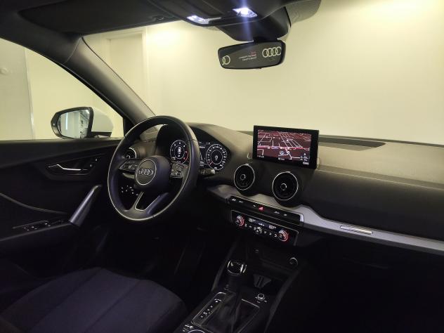 Audi Q2 Q2 35 2.0 tdi Identity Black s-tronic - Foto 8