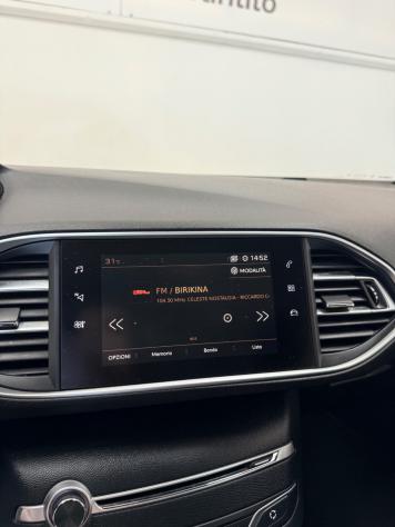 Peugeot 308 BlueHDi 130 CV SW Allure 03/2019 Euro 6B - Foto 9