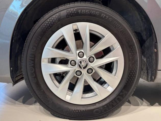 SKODA Fabia 1.0 MPI 65 cv Ambition PREZZO REALE rif. 23815549 - Foto 9