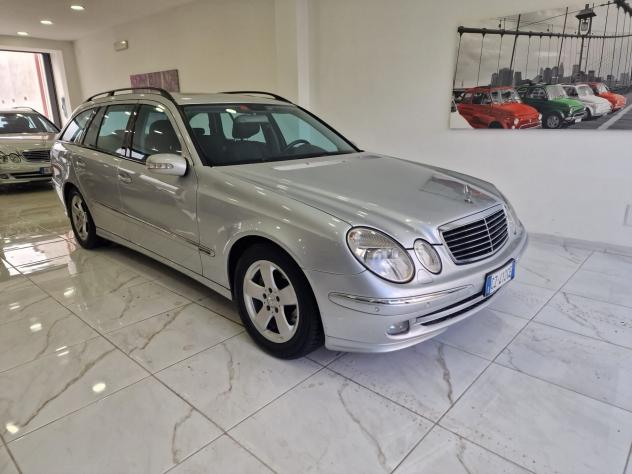 Mercedes-Benz E 320 cdi Avantgarde TETTO APRIBILE - Foto 7