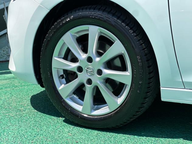 Opel Corsa 1.5 CDTI 100cv Edition 2022 - Foto 5