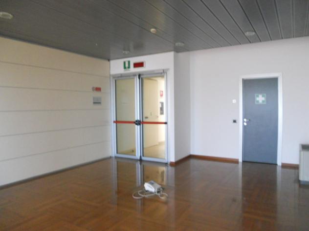 Immobile di 2352 m² con 1 locale in affitto a Lainate - Foto 11