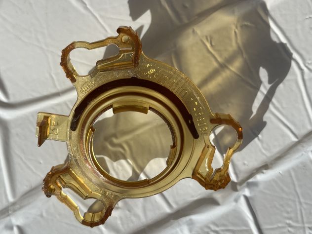 HELLA 15096201 COVER RETAINER FRONT headlight XENON RIGHT - Foto 2