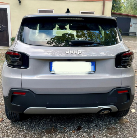 Jeep Avenger Altitude 1.2 100 CV | Navi | JBL - Foto 3