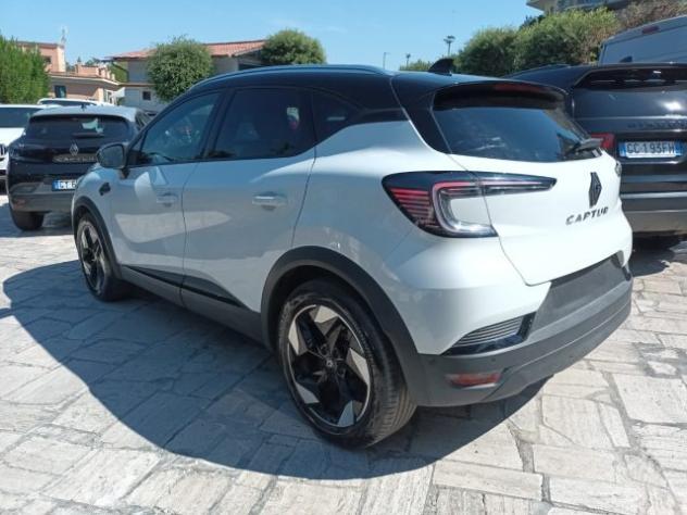 RENAULT Captur 1000 ECO-G TECHNO 100 CV GPL NAV CARPLAY CAM"18 rif. 23874106 - Foto 3