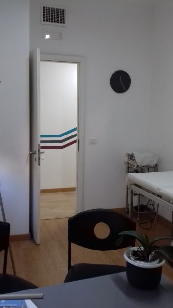 stanza presso studio medico - Foto 2