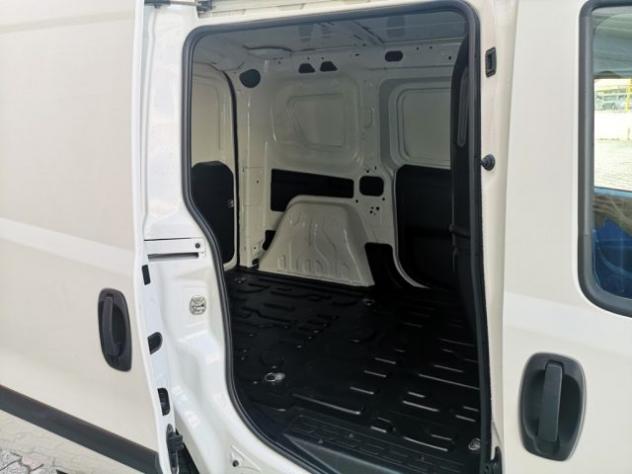 FIAT Doblo 1.4 T-Jet Natural Power PC-TN Cargo Lamierato SX rif. 24130358 - Foto 10